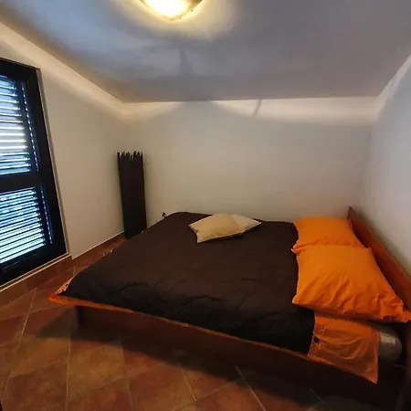 Apartment Relax For Max 5 Persons Close To The