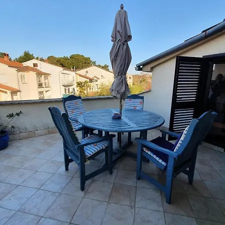 Apartment Relax For Max 5 Persons Close To The Funtana